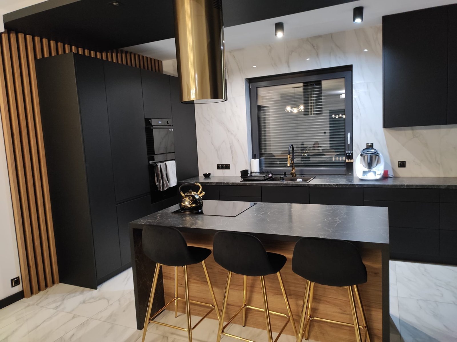 Meble na wymiar - kuchnia na wymiar 8