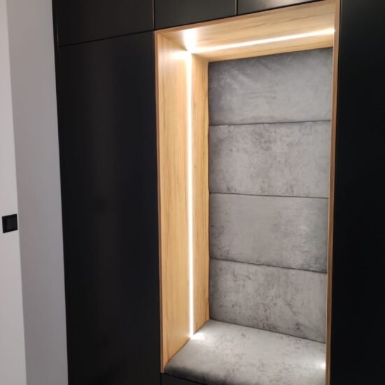 Meble na wymiar - zabudowa wiatrołap 4