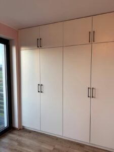 Meble na wymiar - szafy 12