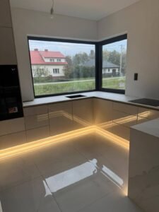 Meble na wymiar - kuchnia na wymiar 133